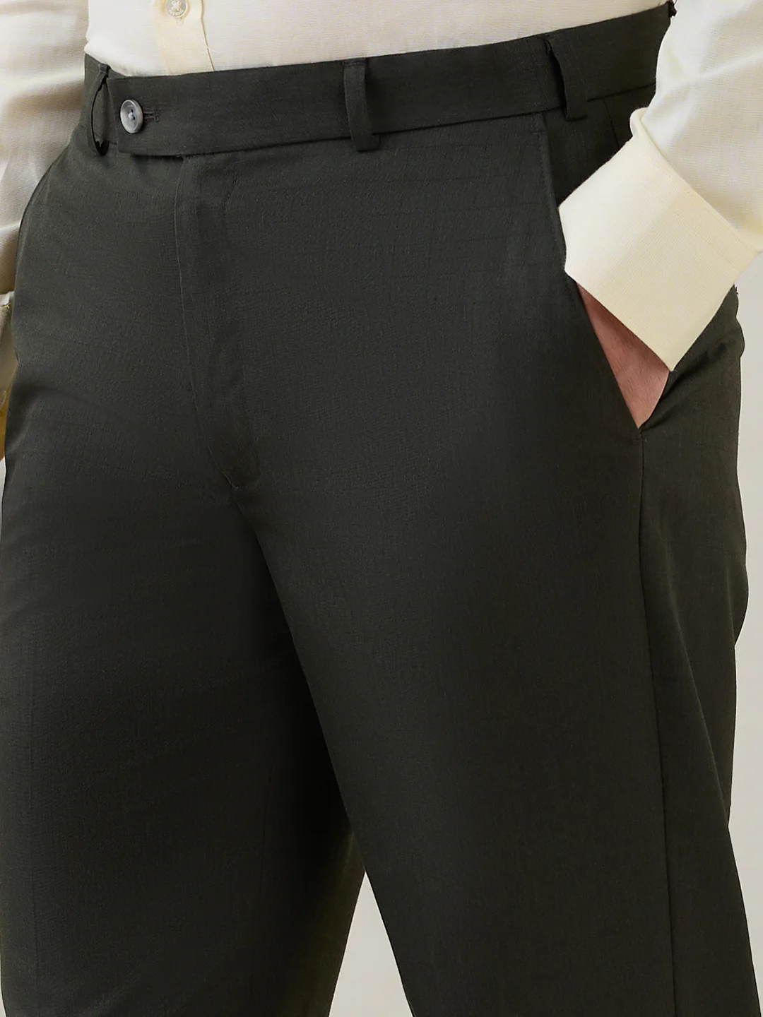 Park Avenue Men Green Checks Smart Fit Polyester Blend Trouser - Image 6