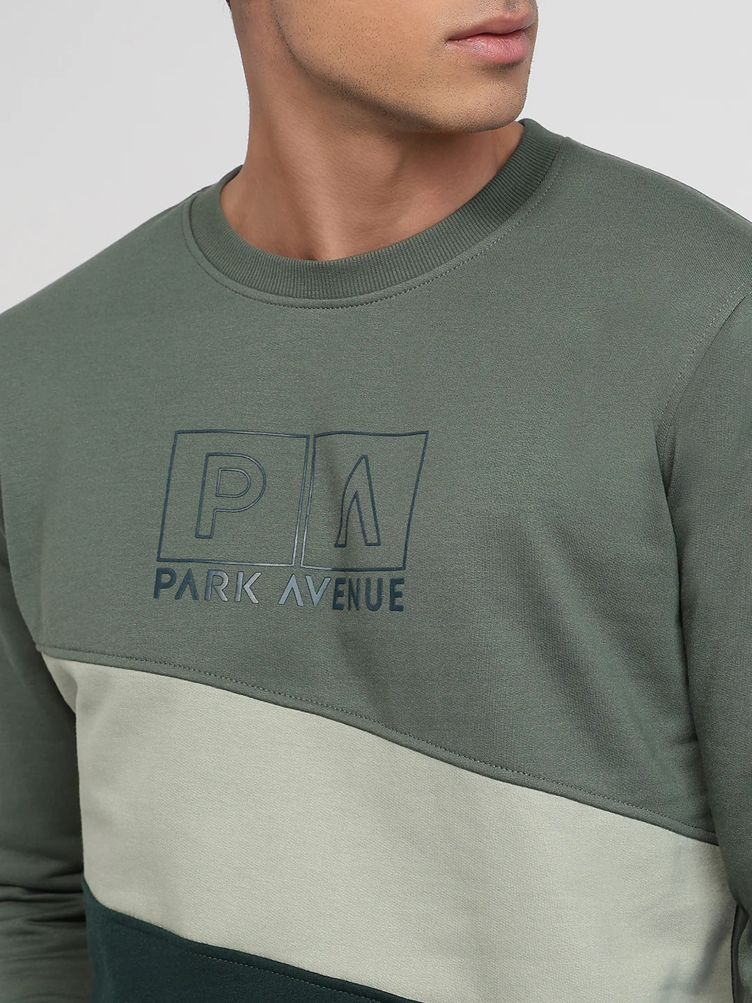 Park Avenue Men Green Cut & Sew Slim Fit Cotton Blend Sweatshirt - Image 6