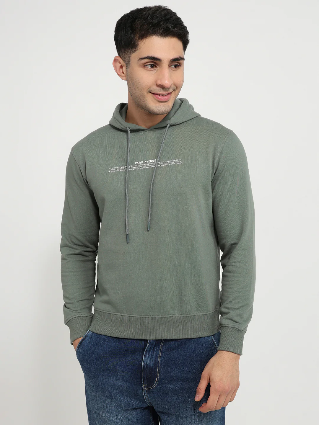 Park Avenue Men Green Print Slim Fit Cotton Blend Sweatshirt