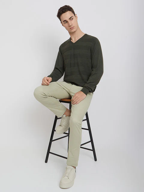 Park Avenue Men Green Solid Regular Acrylic Blend Full Sleeve Pullover - Image 6