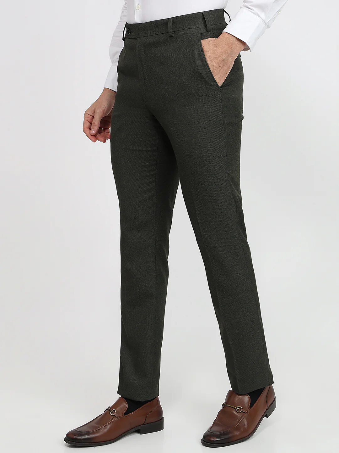 Park Avenue Men Green Solid Regular Fit Polyester Blend Trouser - Image 2