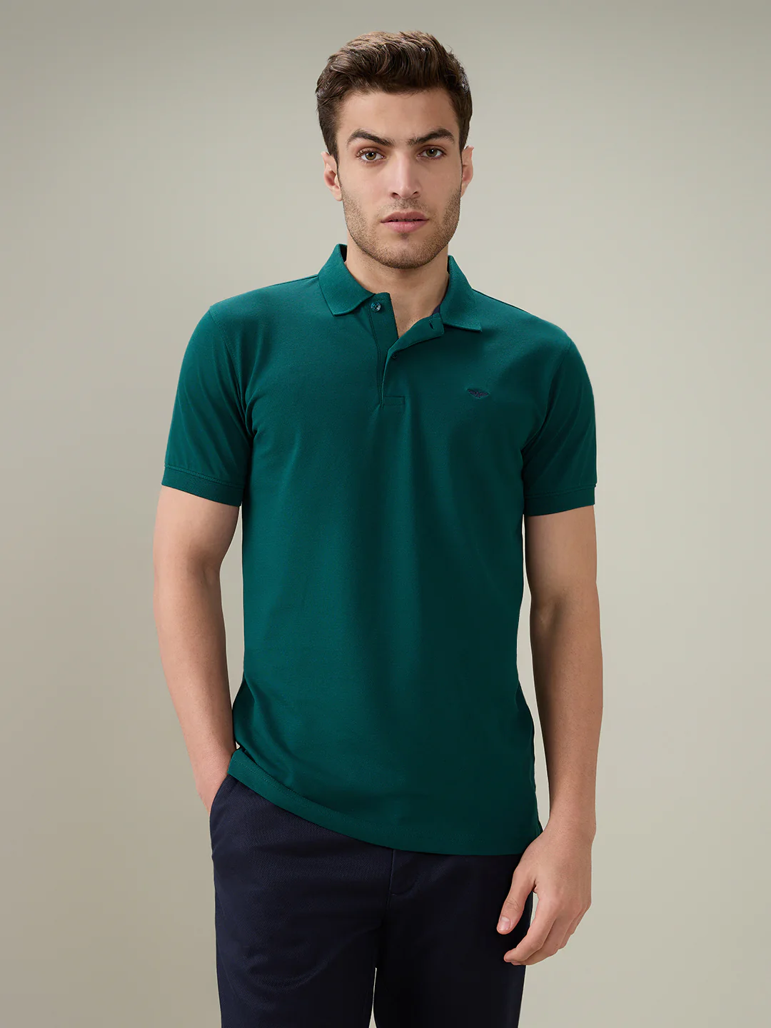 Park Avenue Men Green Solid Slim Fit Cotton Blend Half Sleeve T-Shirt