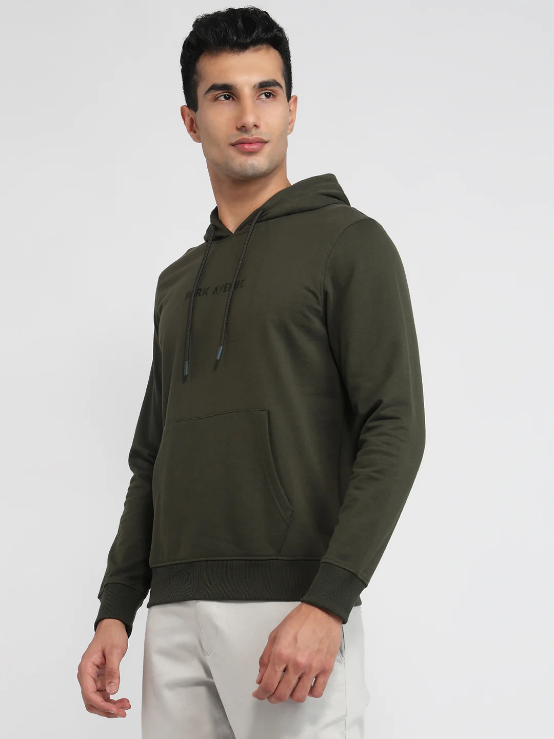 Park Avenue Men Green Solid Slim Fit Cotton Blend Sweatshirt - Image 2