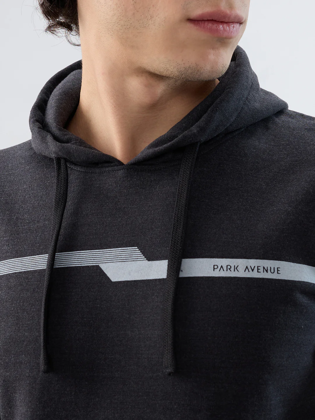 Park Avenue Men Green Solid Slim Fit Cotton Blend Sweatshirt - Image 6