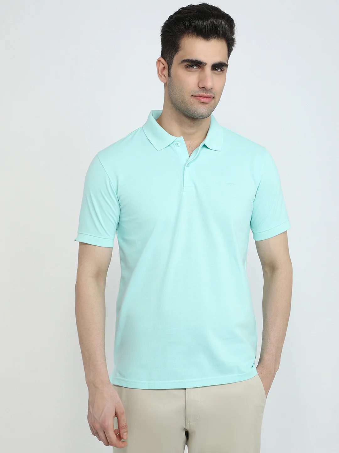 Park Avenue Men Green Solid Slim Fit Cotton Blend T-Shirt