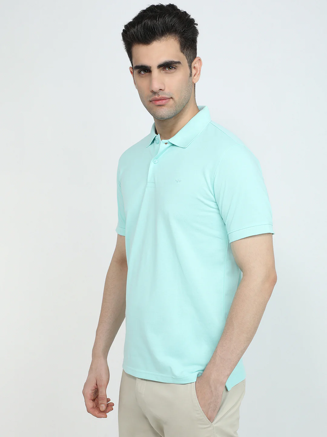 Park Avenue Men Green Solid Slim Fit Cotton Blend T-Shirt - Image 2