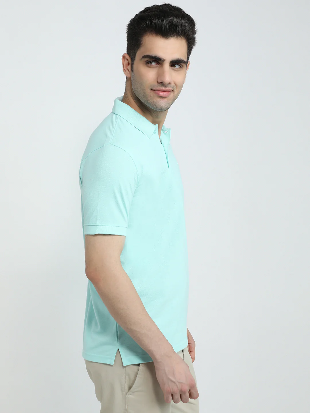 Park Avenue Men Green Solid Slim Fit Cotton Blend T-Shirt - Image 3