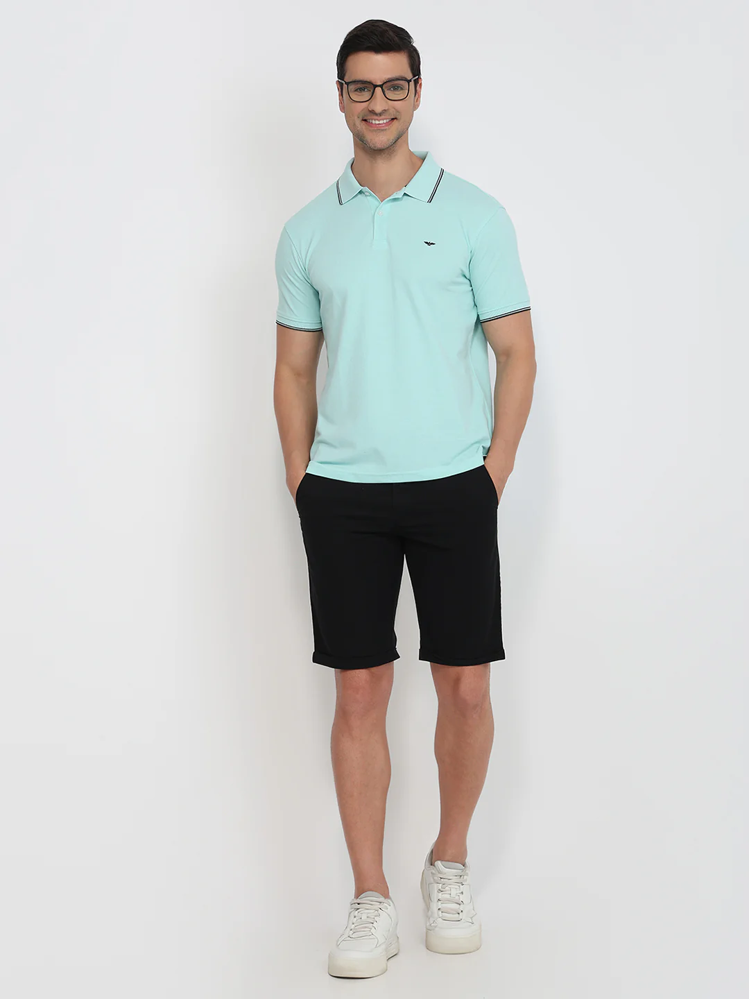 Park Avenue Men Green Solid Slim Fit Cotton Blend T-Shirt - Image 5