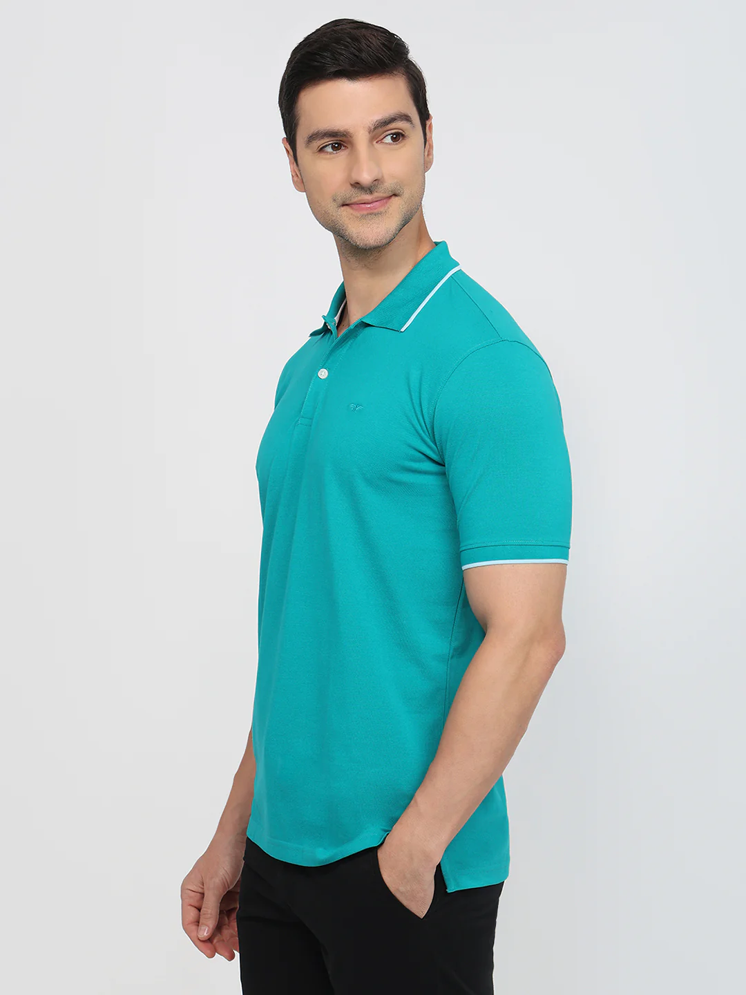 Park Avenue Men Green Solid Slim Fit Cotton Blend T-Shirt - Image 2