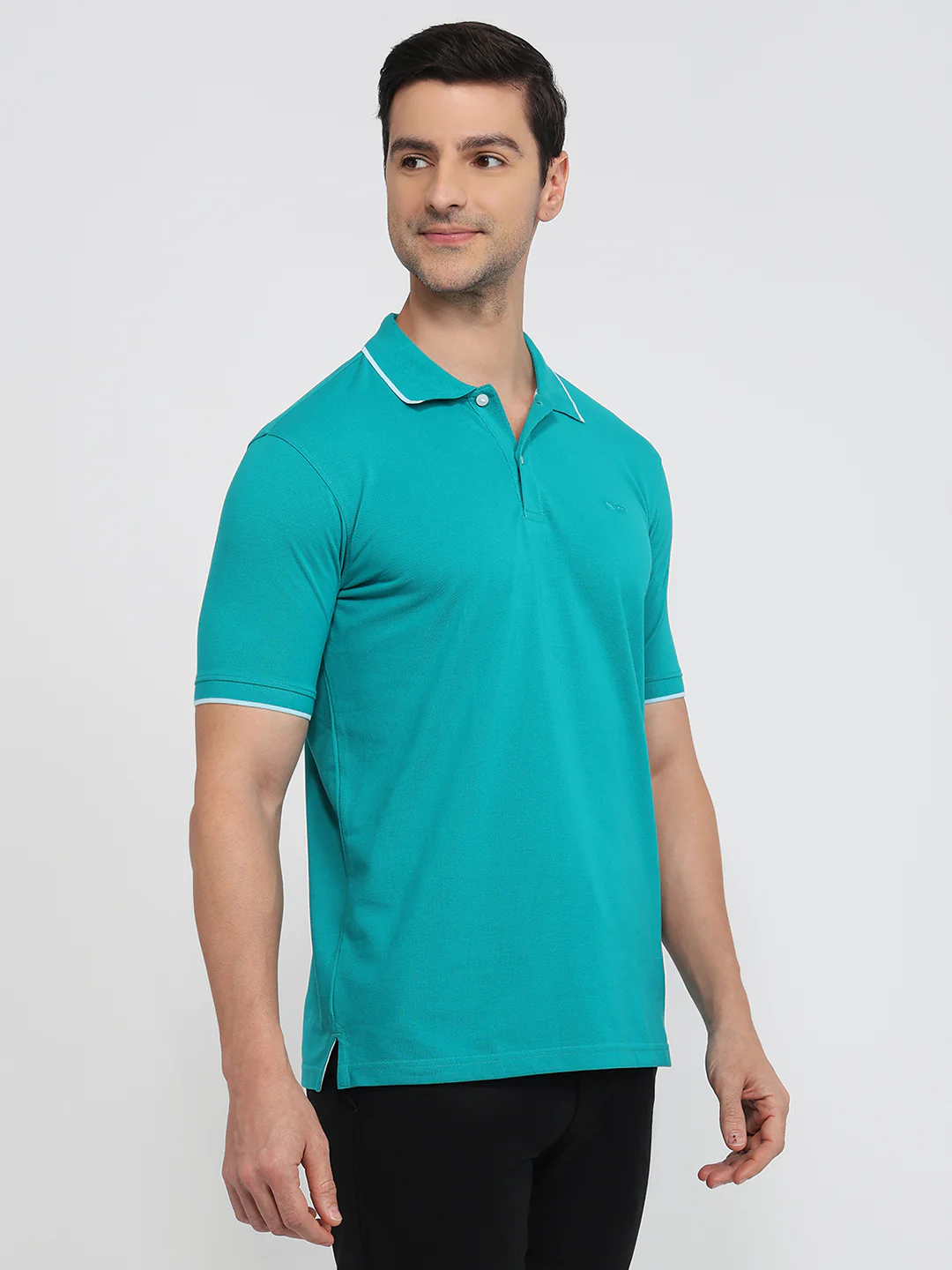 Park Avenue Men Green Solid Slim Fit Cotton Blend T-Shirt - Image 3