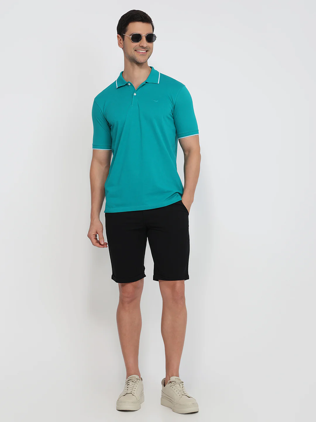 Park Avenue Men Green Solid Slim Fit Cotton Blend T-Shirt - Image 6