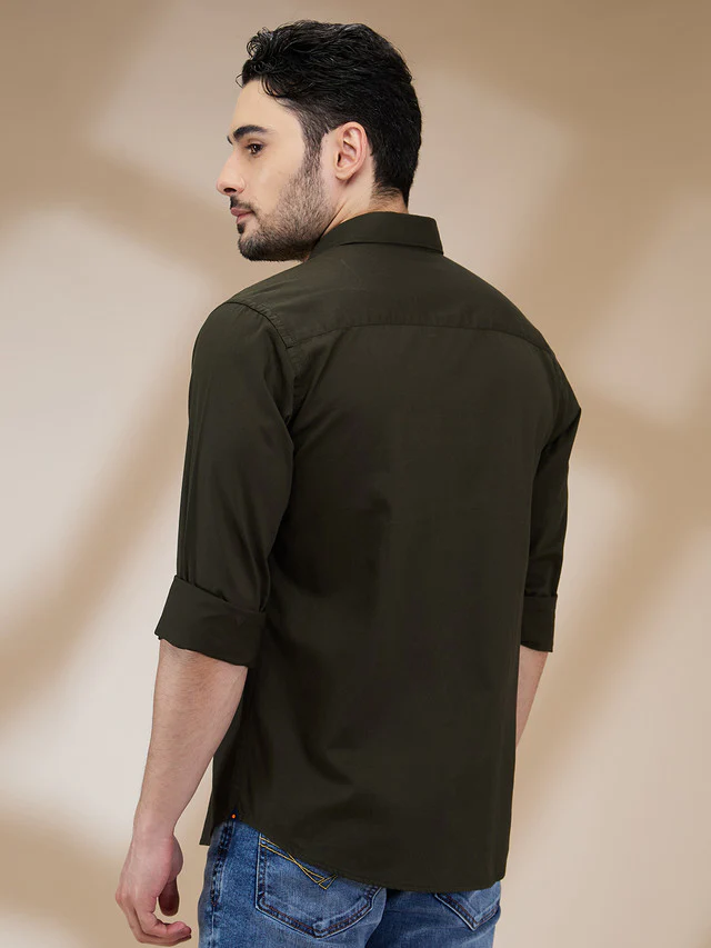 Park Avenue Men Green Solid Slim Fit Cotton Casual Shirt - Image 4