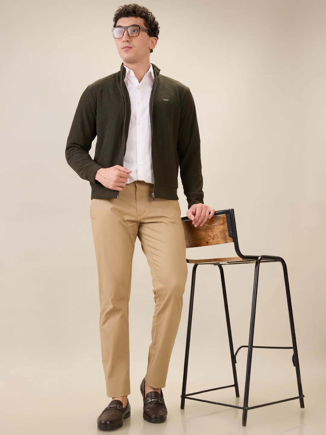 Park Avenue Men Green Solid Slim Fit Polyester Blend Sweatshirt - Image 7