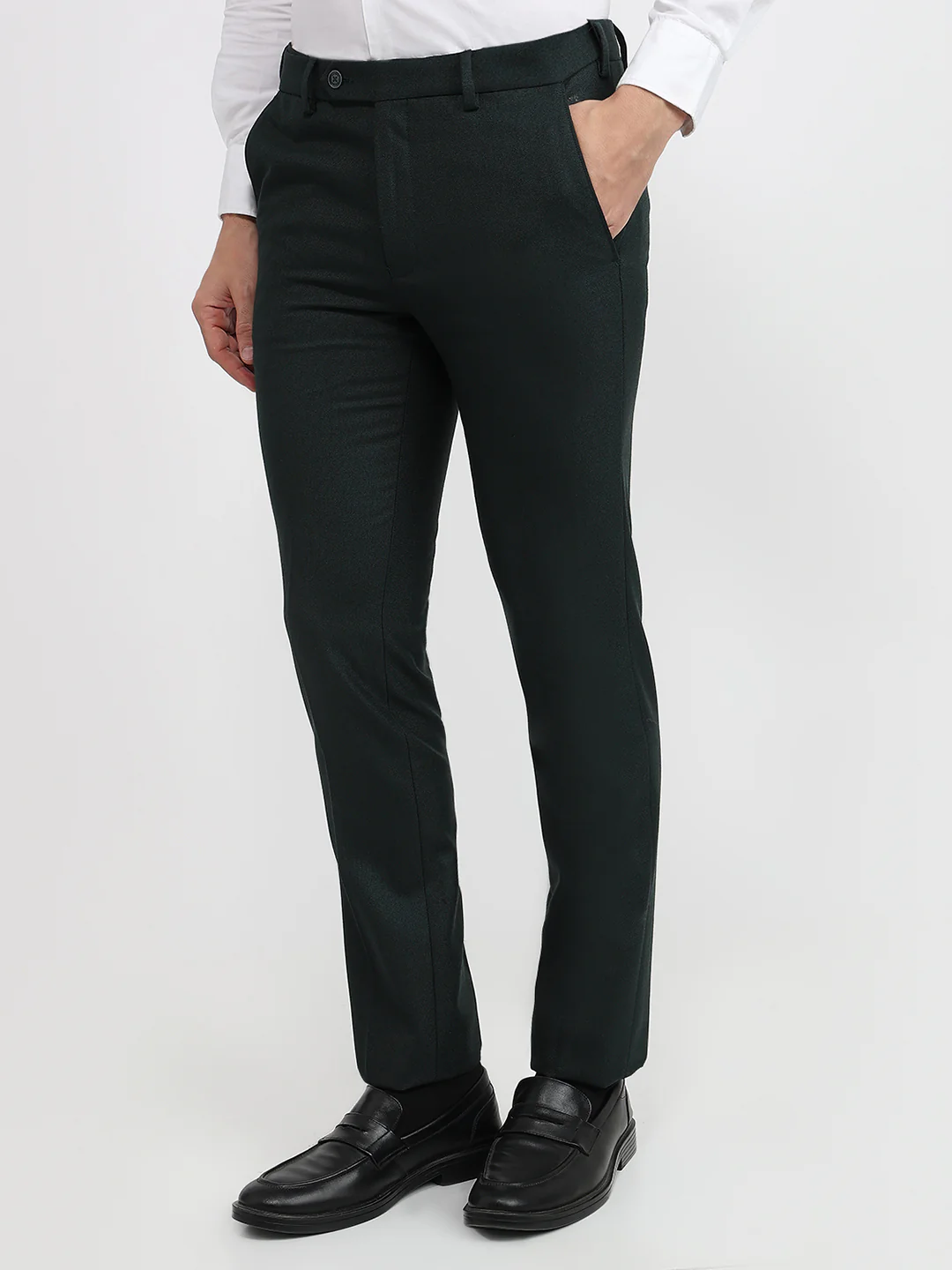 Park Avenue Men Green Solid Slim Fit Polyester Blend Trouser - Image 2
