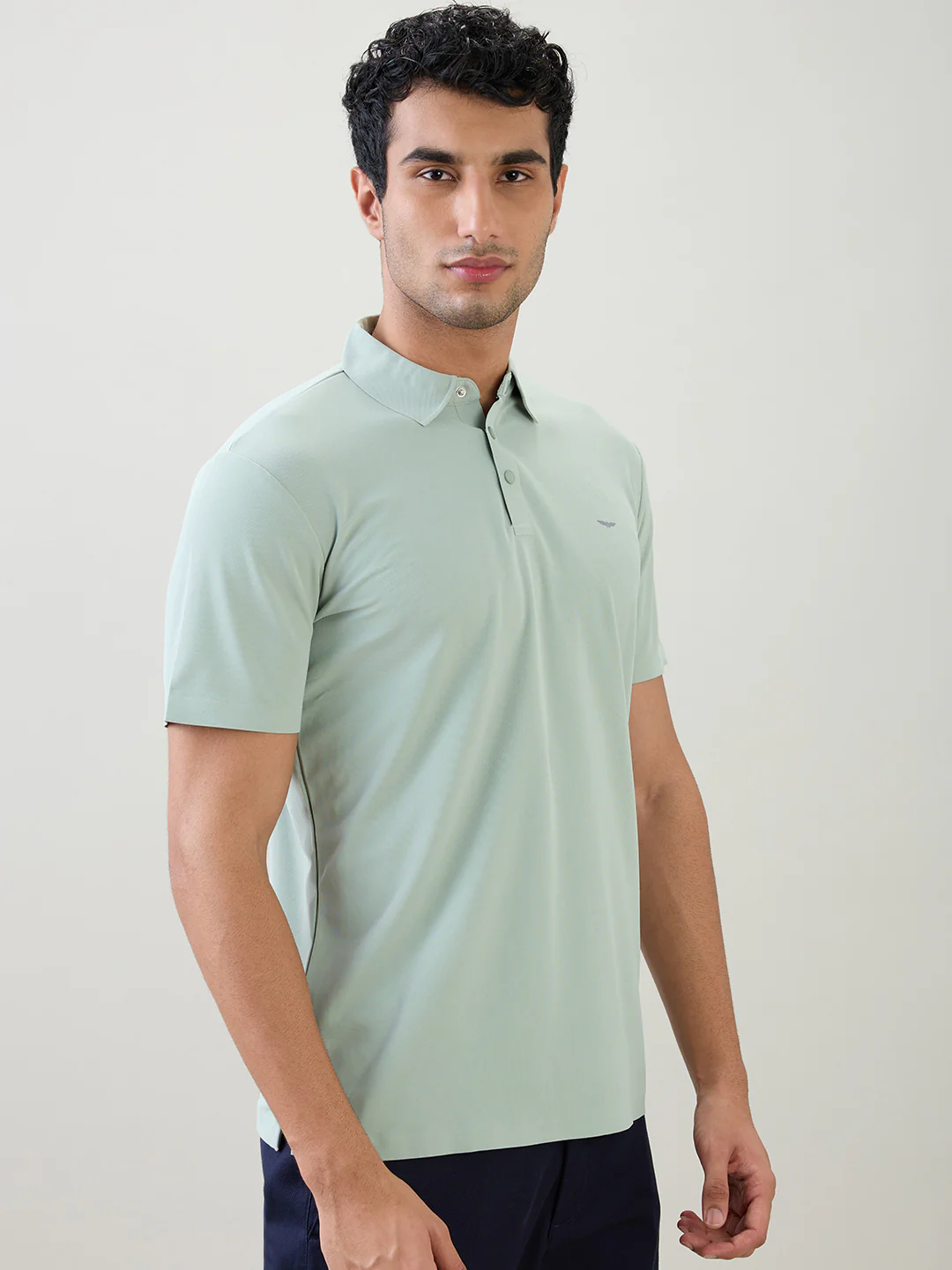Park Avenue Men Green Solid Slim Fit Polyester Half Sleeve T-Shirt - Image 2