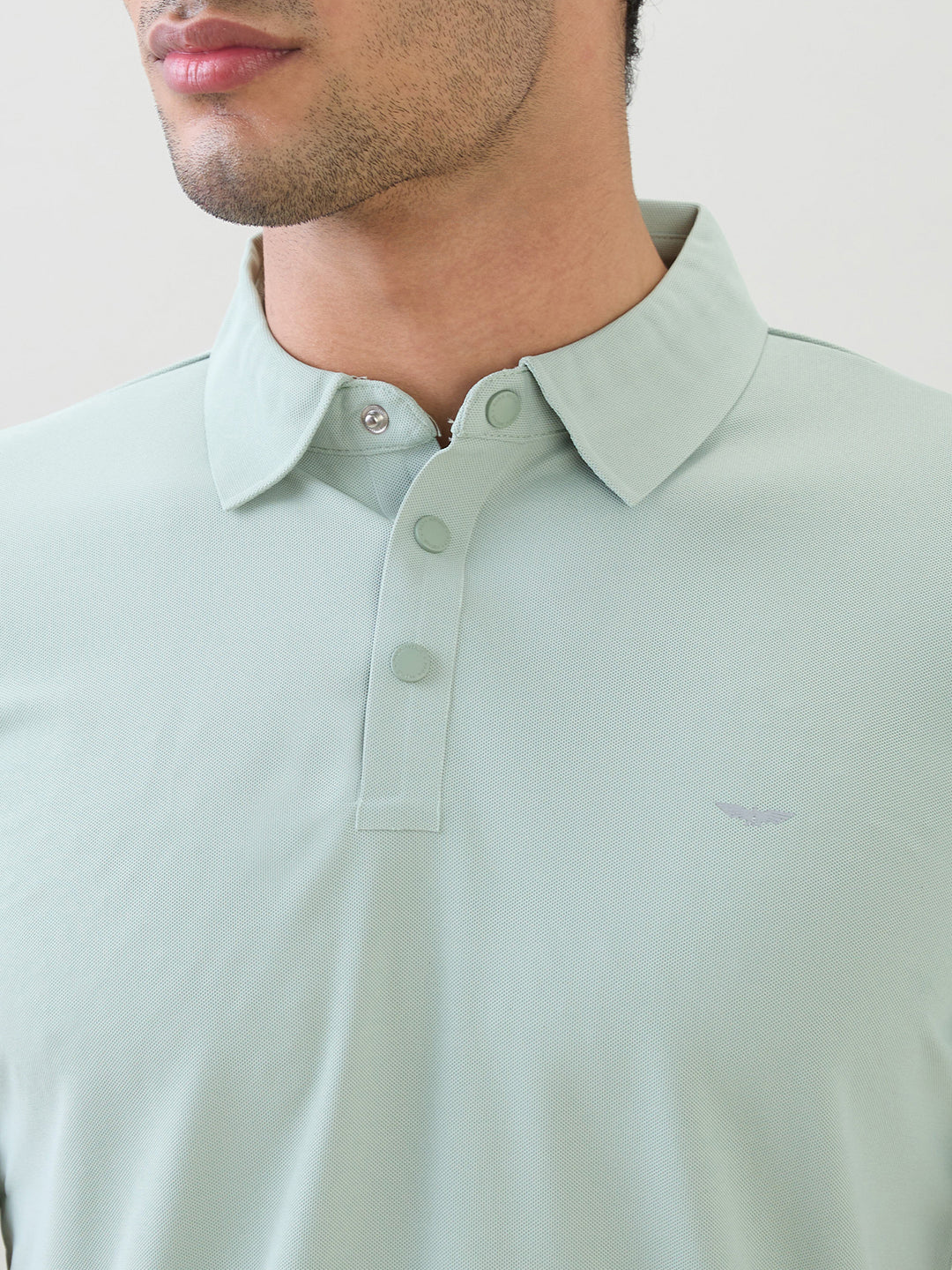 Park Avenue Men Green Solid Slim Fit Polyester Half Sleeve T-Shirt - Image 6