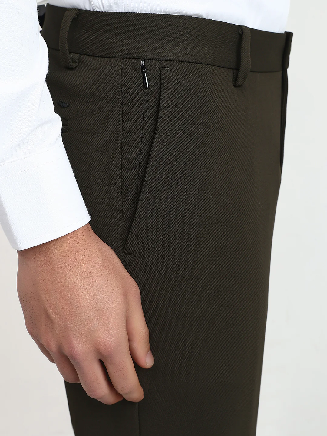 Park Avenue Men Green Structure Commutech Fit Cotton Blend Trouser - Image 6