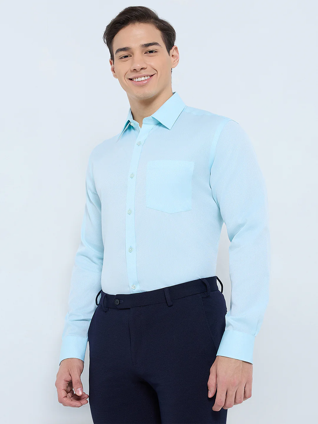 Park Avenue Men Green Structure Regular Fit Cotton Shirt - Image 2