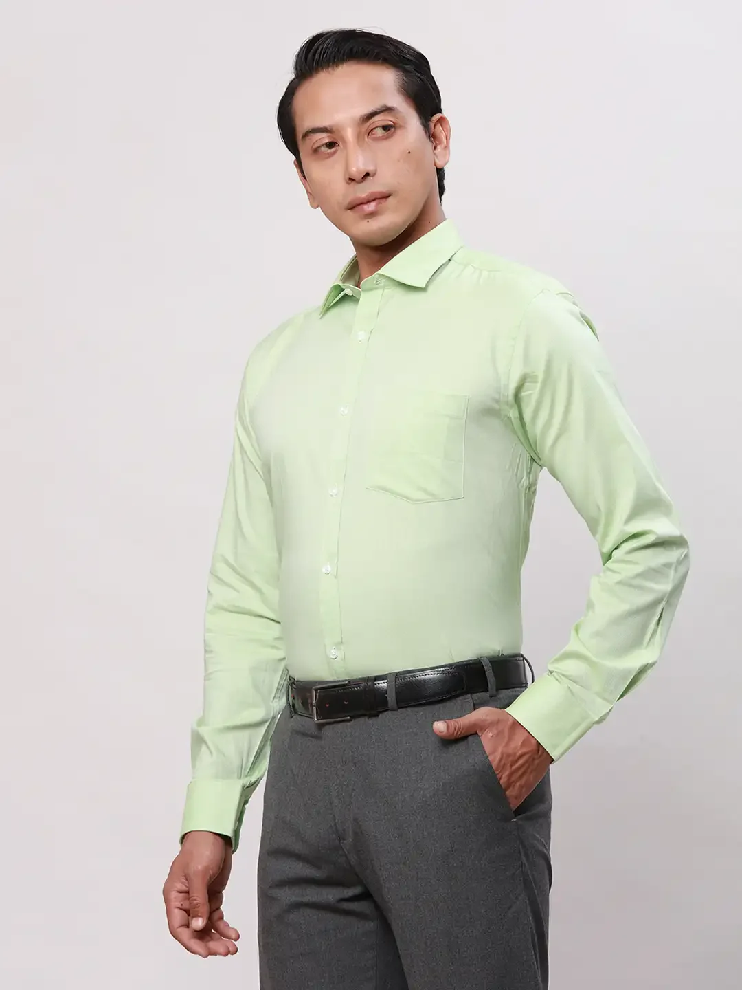 Park Avenue Men Green Structure Slim Fit Cotton Shirts - Image 3