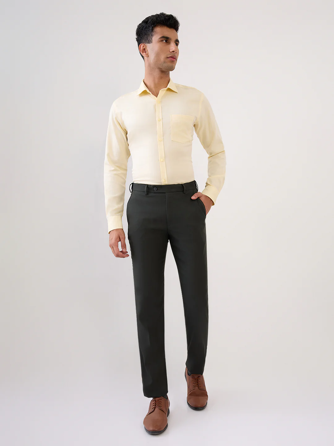 Park Avenue Men Green Structure Slim Fit Polyester Blend Trouser - Image 5
