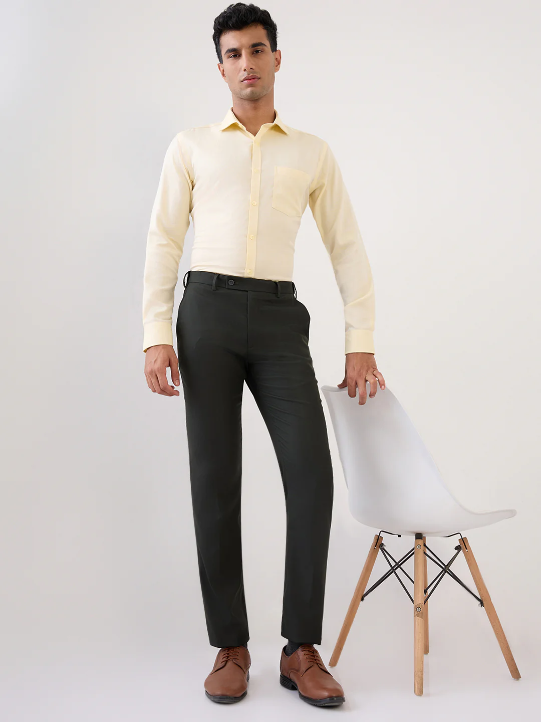 Park Avenue Men Green Structure Slim Fit Polyester Blend Trouser - Image 6