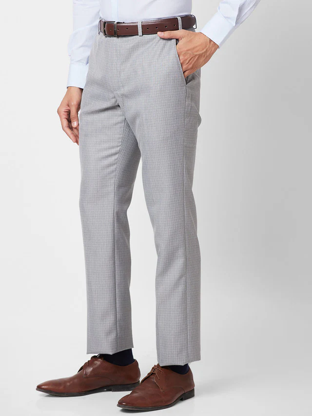 Park Avenue Men Grey Checkered Regular Fit Trouser - Image 3