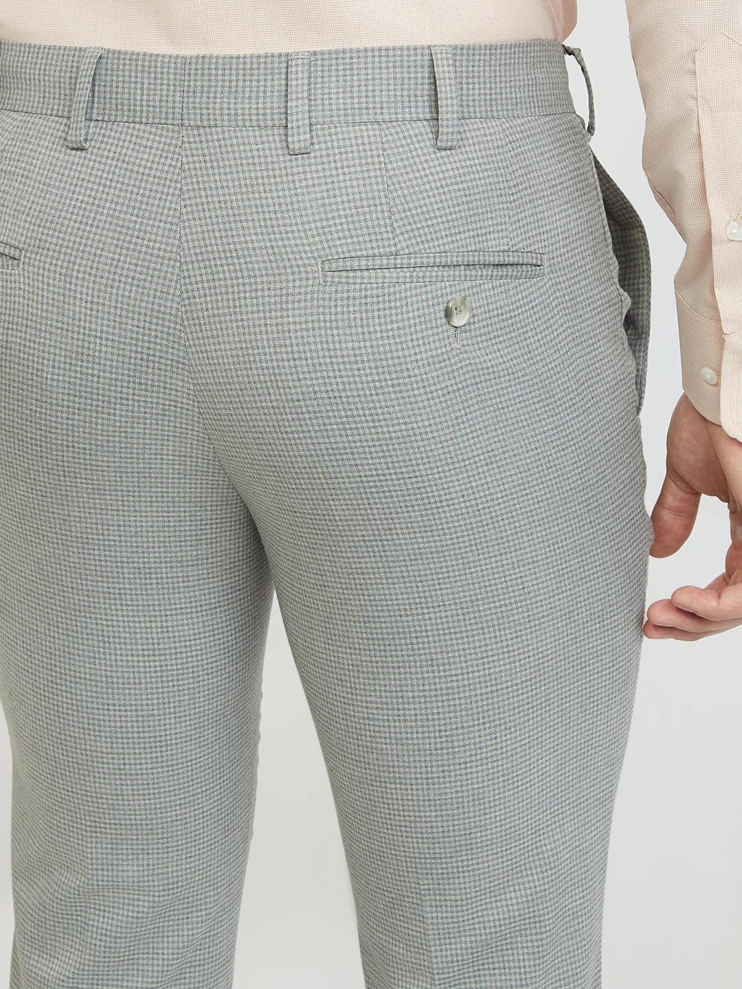 Park Avenue Men Grey Checks Neo Fit Polyester Blend Trouser - Image 6