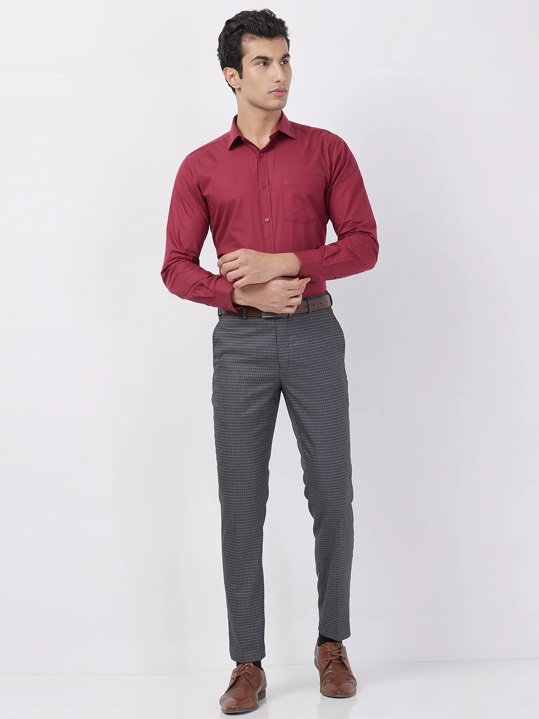 Park Avenue Men Grey Checks Neo Fit Polyester Blend Trouser - Image 5