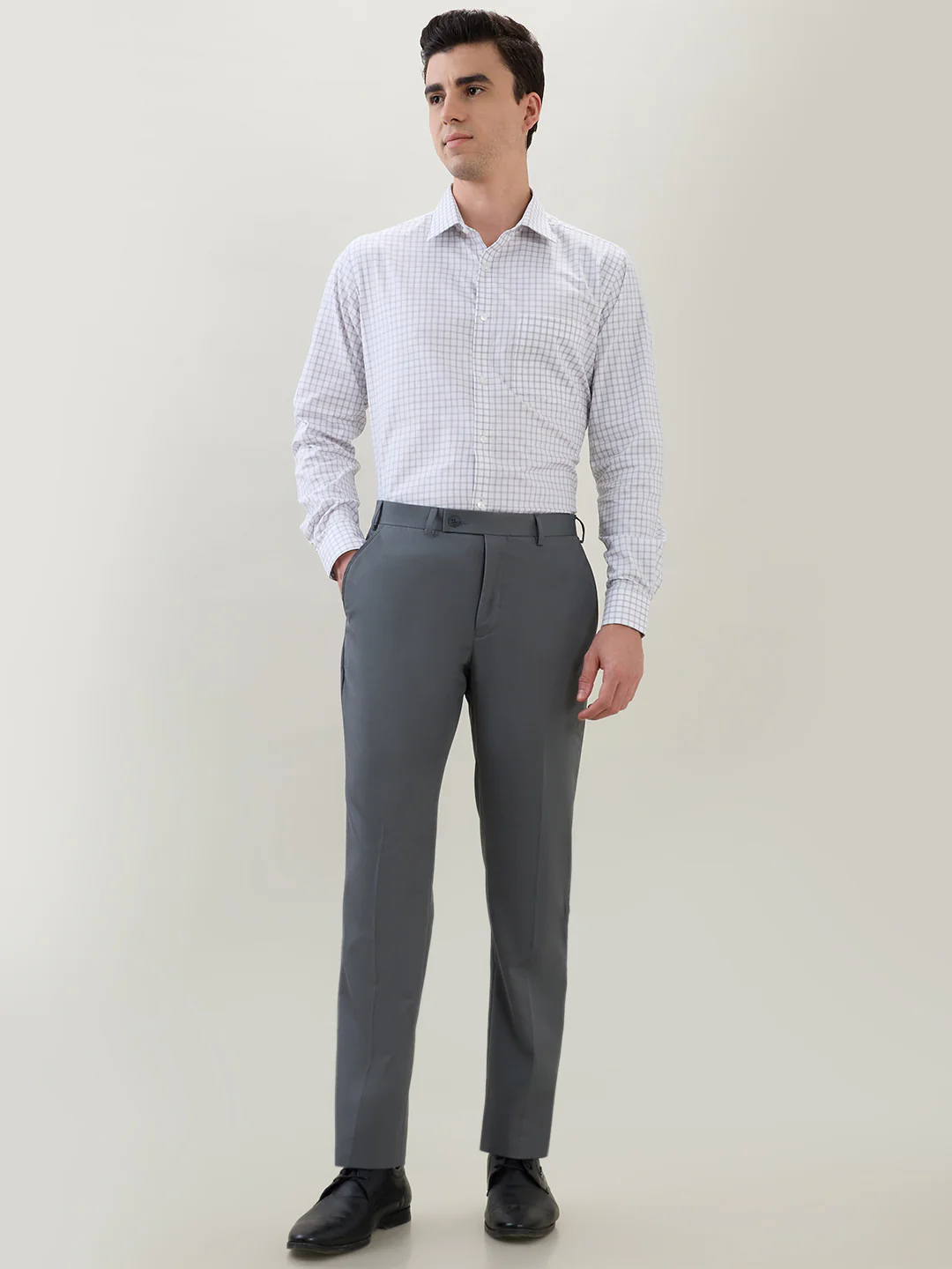 Park Avenue Men Grey Checks Regular Fit Cotton Shirt - Image 5