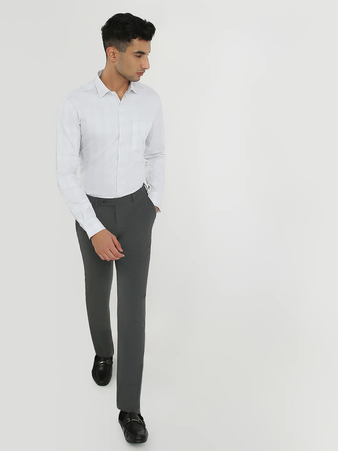 Park Avenue Men Grey Checks Slim Fit Cotton Formal Shirt - Image 5