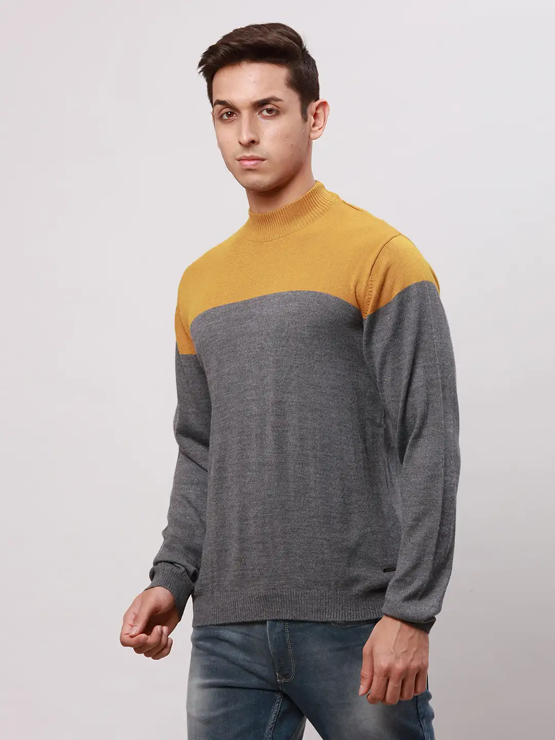 Park Avenue Men Grey Colorblock Regular Acrylic Blend Full Sleeve V Neck Pullover - Image 3