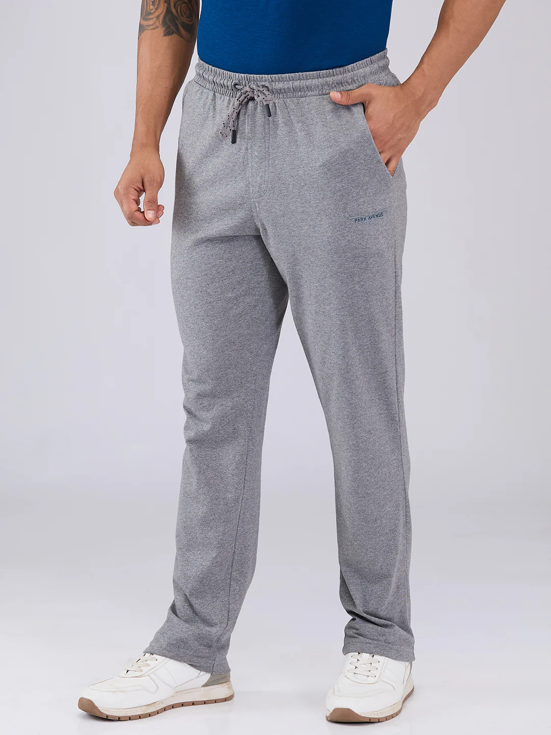 Park Avenue Men Grey Cotton Blend Trackpant - Image 3