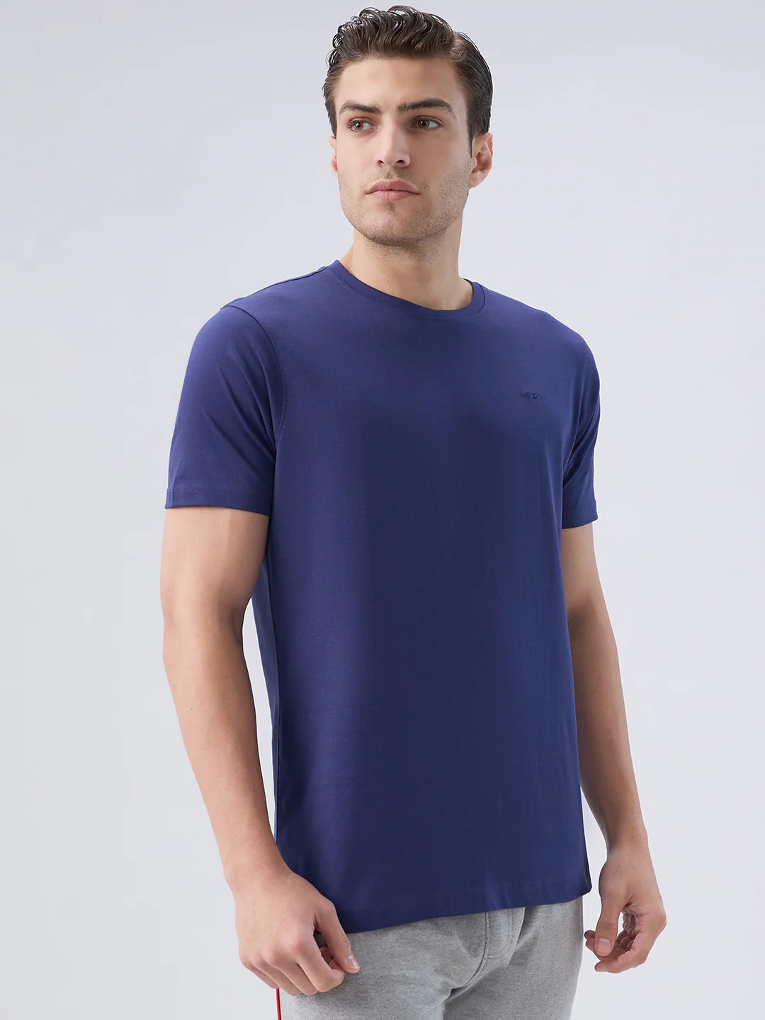 Park Avenue Men Grey Cotton T-Shirt - Image 2