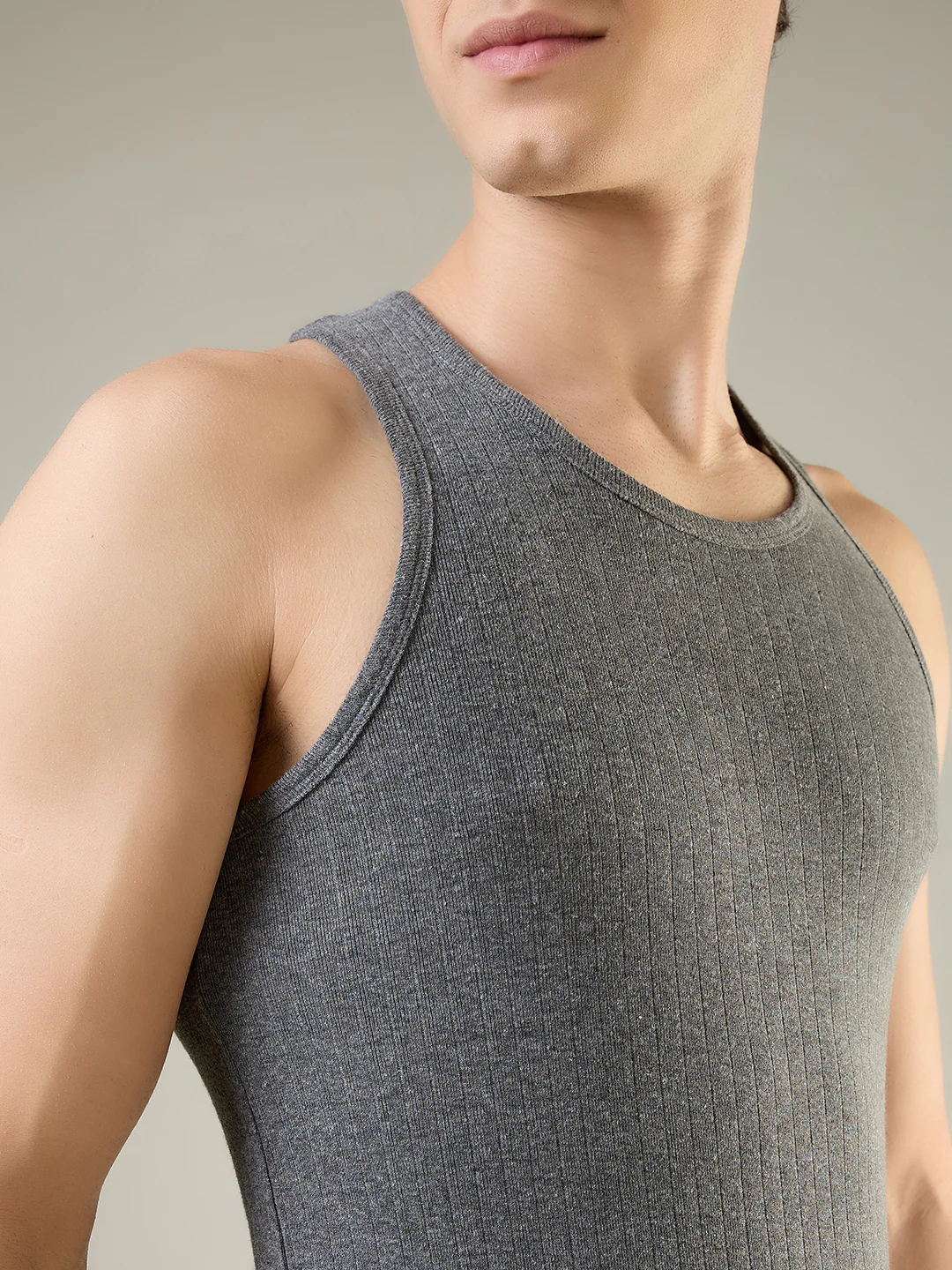 Park Avenue Men Grey Cotton Vest - Image 5