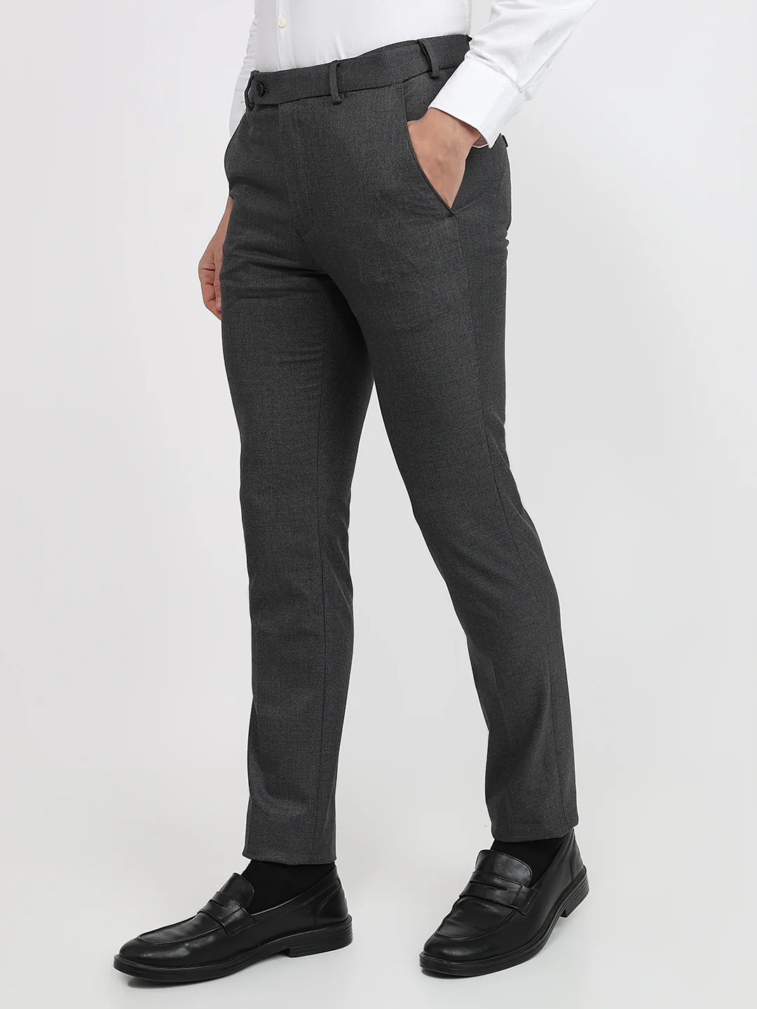 Park Avenue Men Grey Plain Slim Fit Polyester Blend Trouser - Image 2