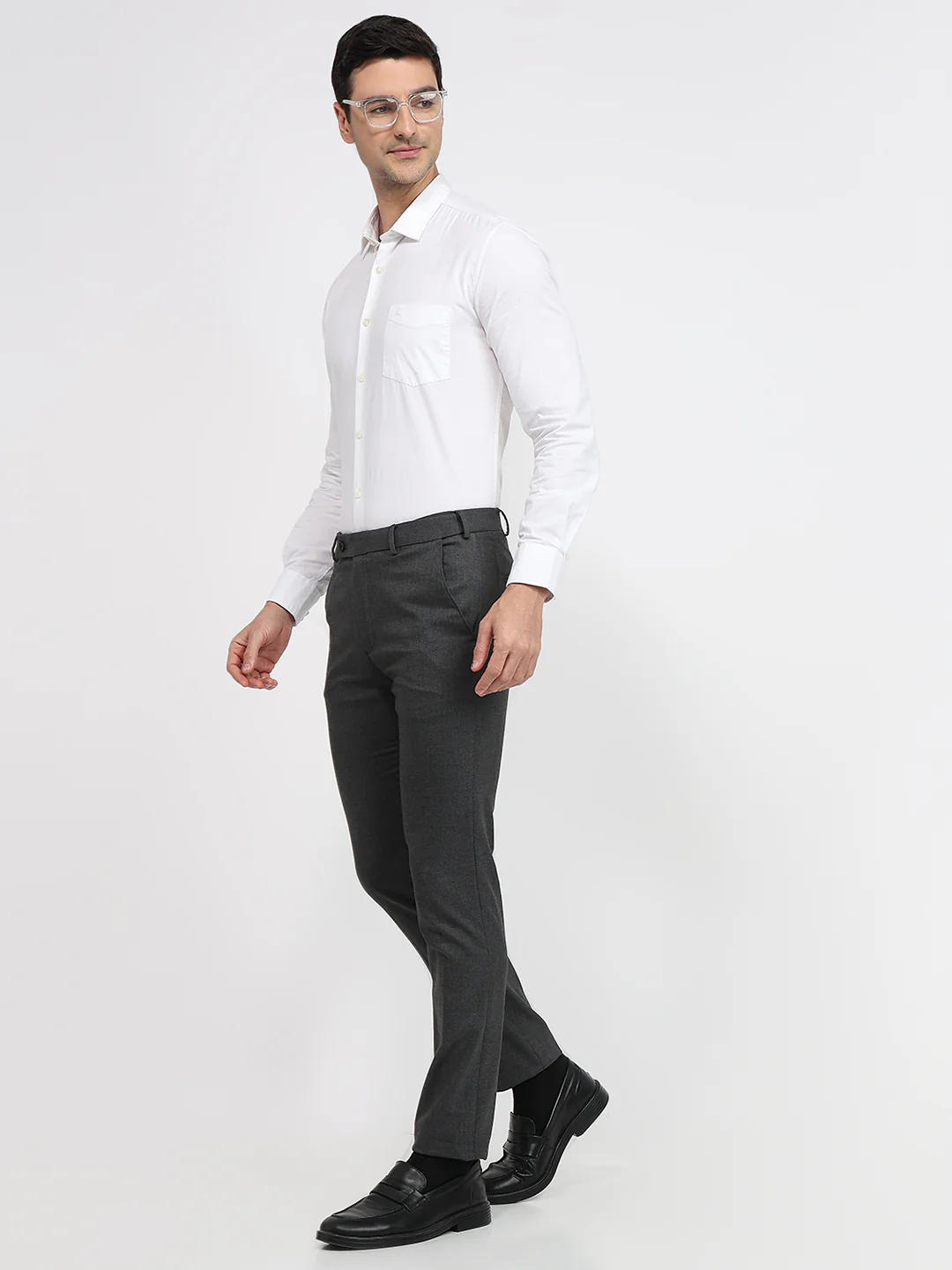 Park Avenue Men Grey Plain Slim Fit Polyester Blend Trouser - Image 5