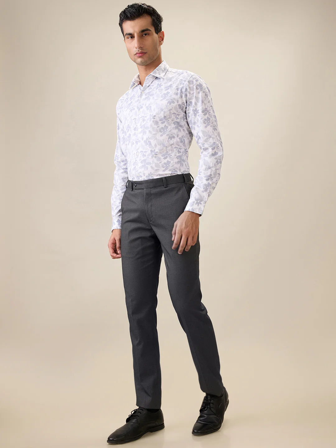Park Avenue Men Grey Print Slim Fit Cotton Shirt - Image 5
