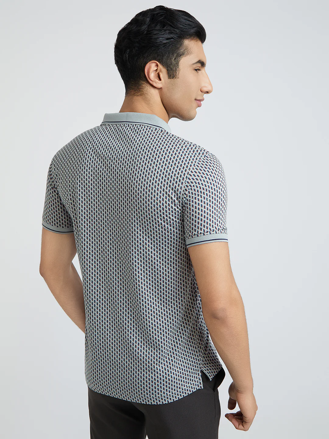 Park Avenue Men Grey Printed Slim Fit Cotton Blend T-Shirt - Image 4