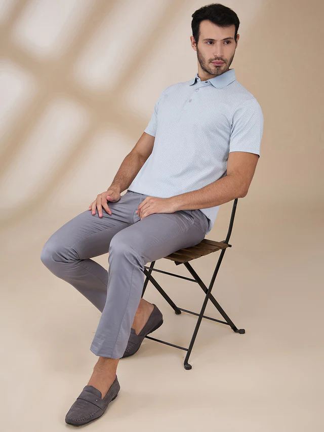 Park Avenue Men Grey Printed Slim Fit Cotton T-Shirt - Image 2