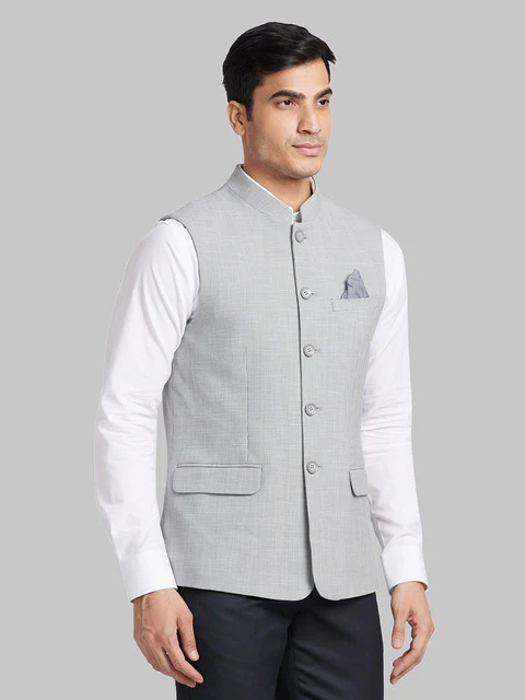 Park Avenue Men Grey Slim Fit Structured Waist Coat - Image 2