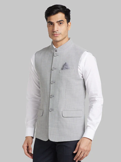 Park Avenue Men Grey Slim Fit Structured Waist Coat - Image 3