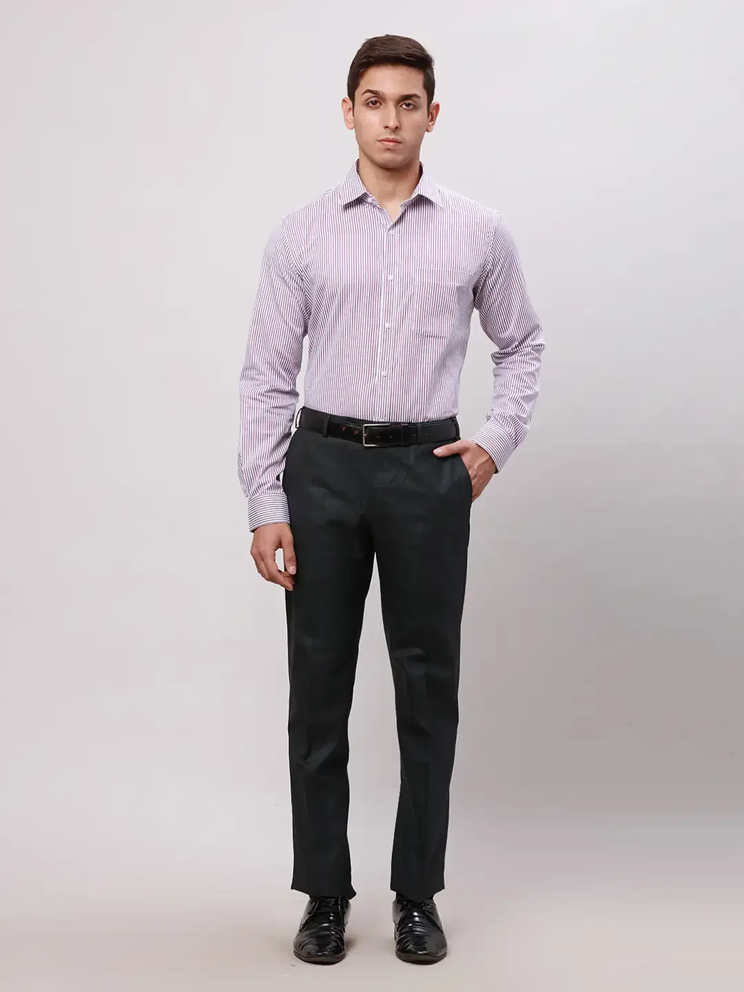 Park Avenue Men Grey Smart Fit Solid Cotton Trousers - Image 5