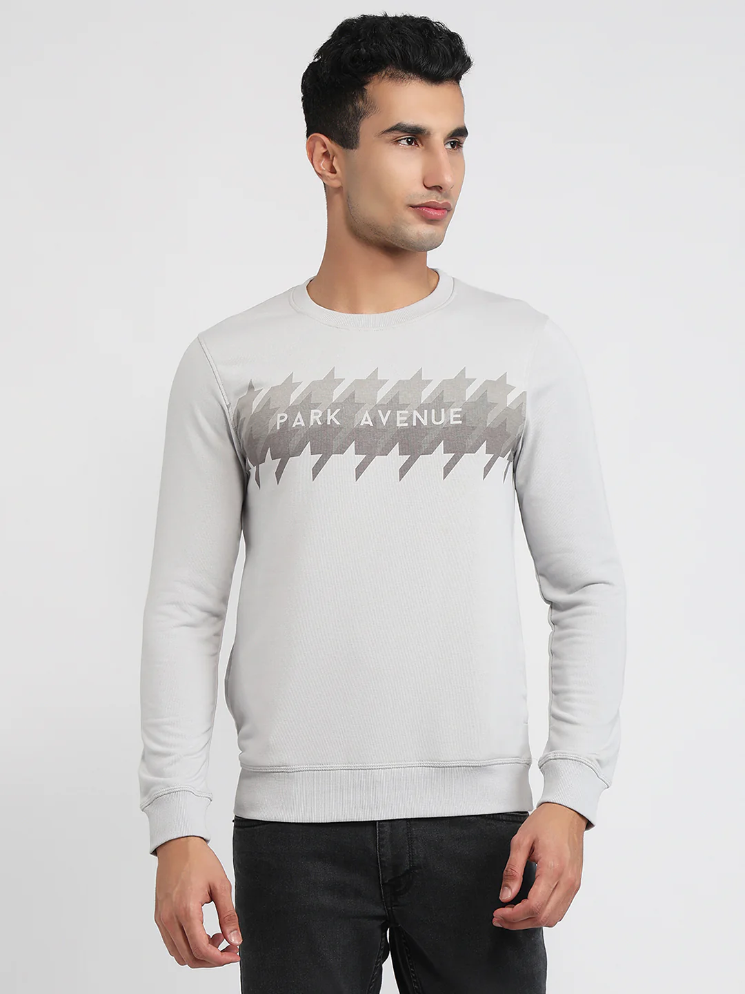 Park Avenue Men Grey Solid Slim Fit Cotton Blend Sweatshirt