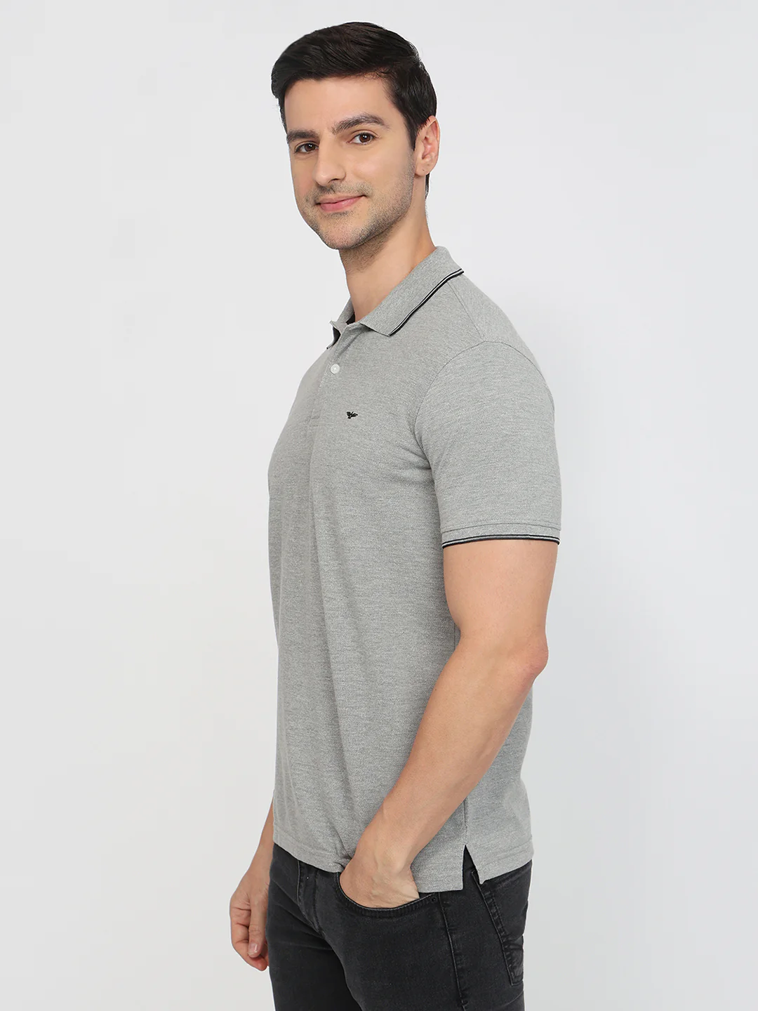 Park Avenue Men Grey Solid Slim Fit Cotton Blend T-Shirt - Image 2