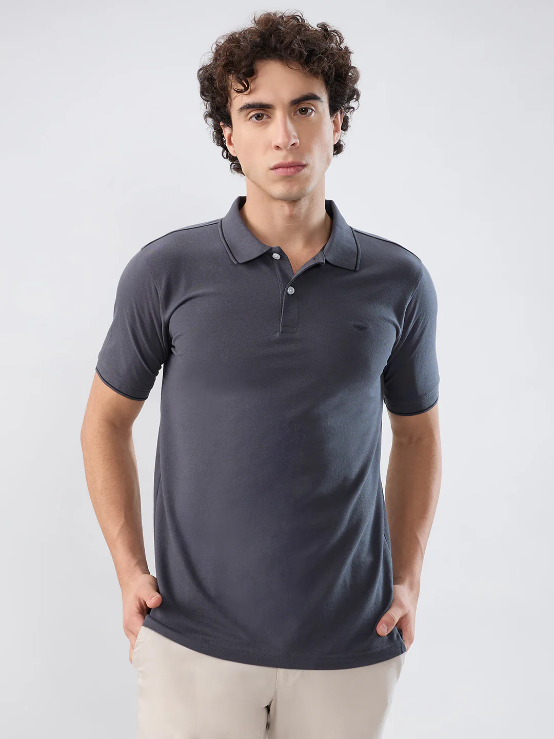 Park Avenue Men Grey Solid Slim Fit Cotton Blend T-shirt
