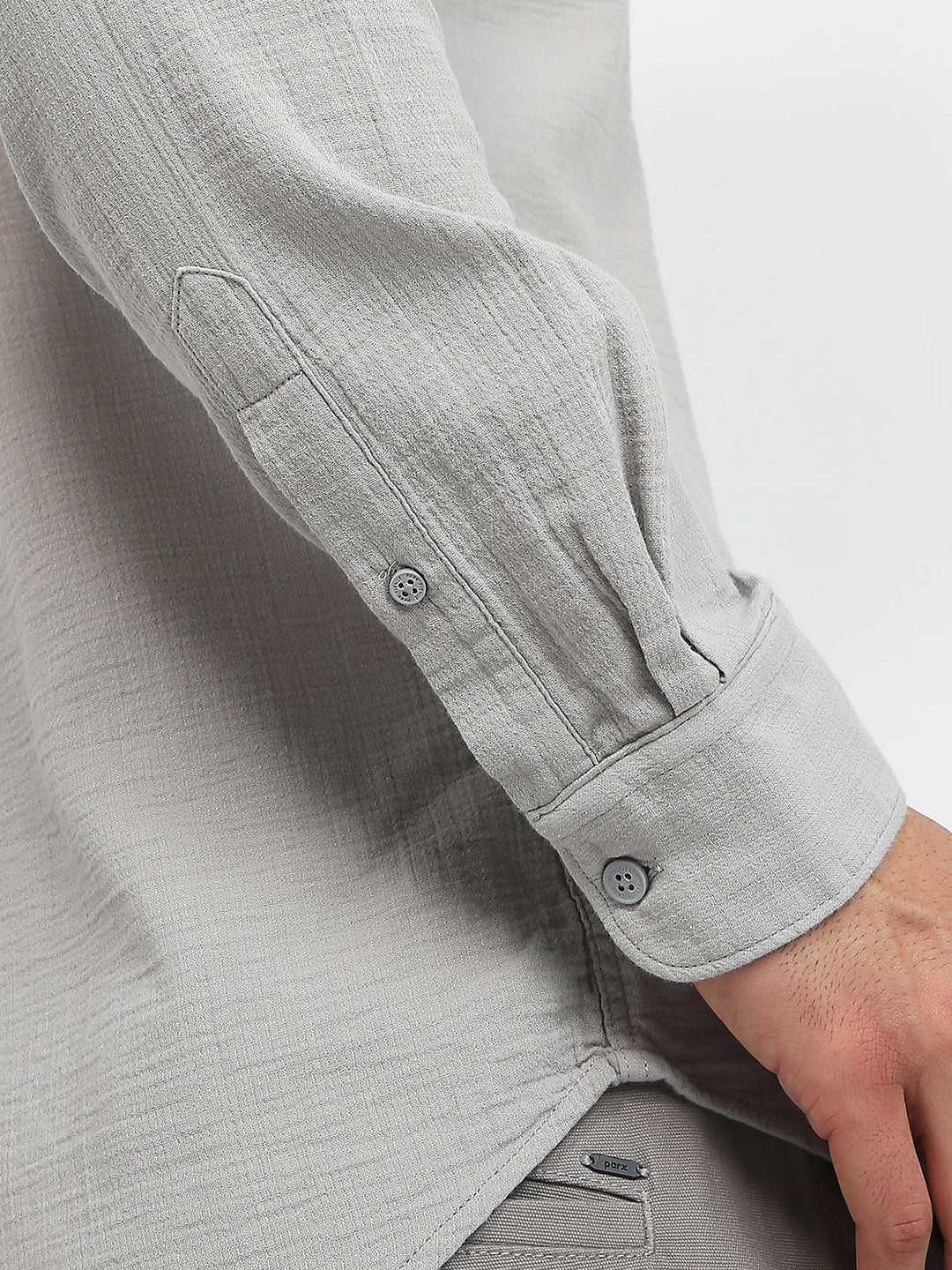 Park Avenue Men Grey Solid Slim Fit Cotton Casual Shirt - Image 13