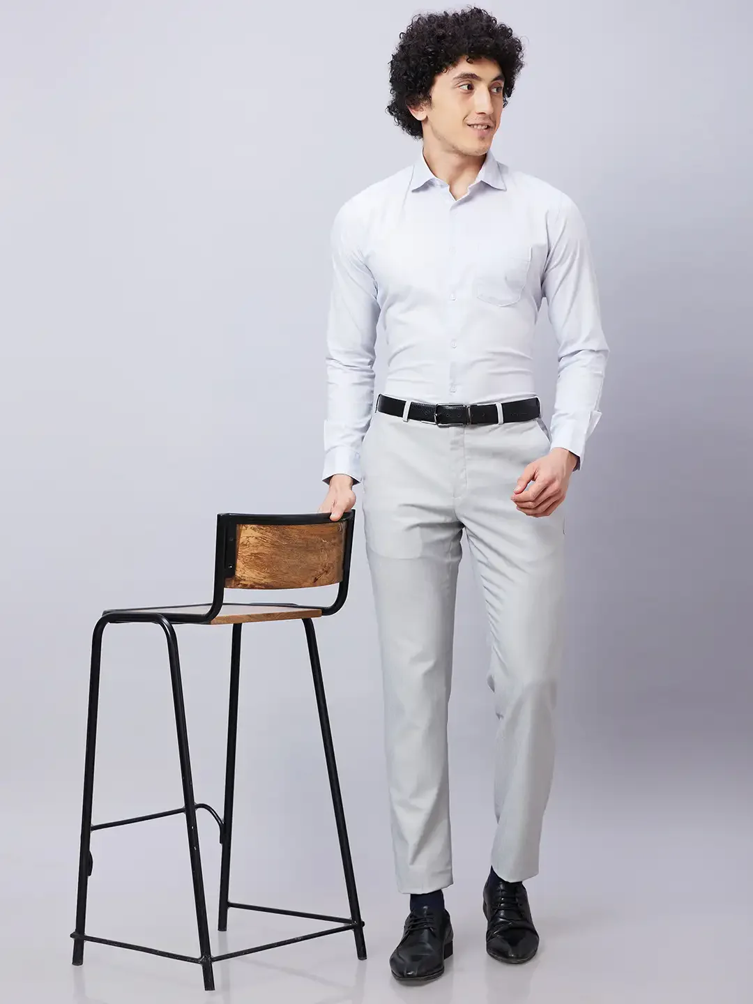 Park Avenue Men Grey Solid Slim Fit Cotton Shirts - Image 5