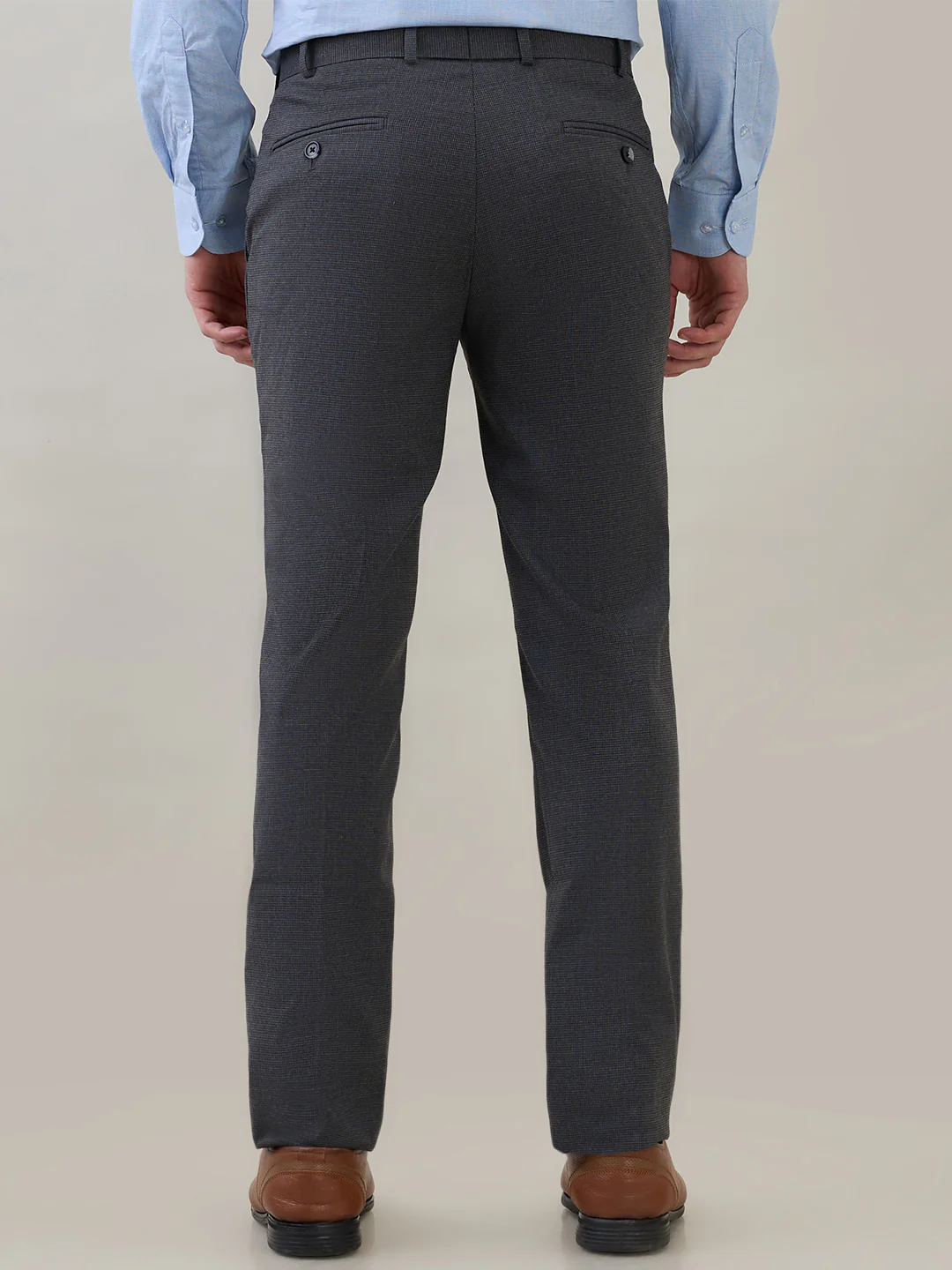 Park Avenue Men Grey Solid Slim Fit Polyester Blend Trouser - Image 4