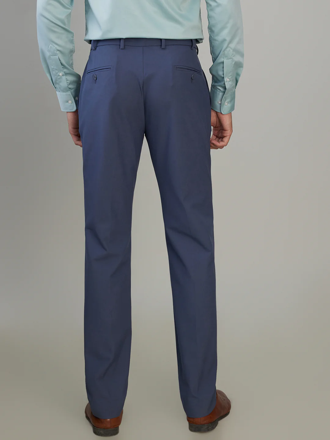 Park Avenue Men Grey Solid Slim Fit Polyester Blend Trouser - Image 4