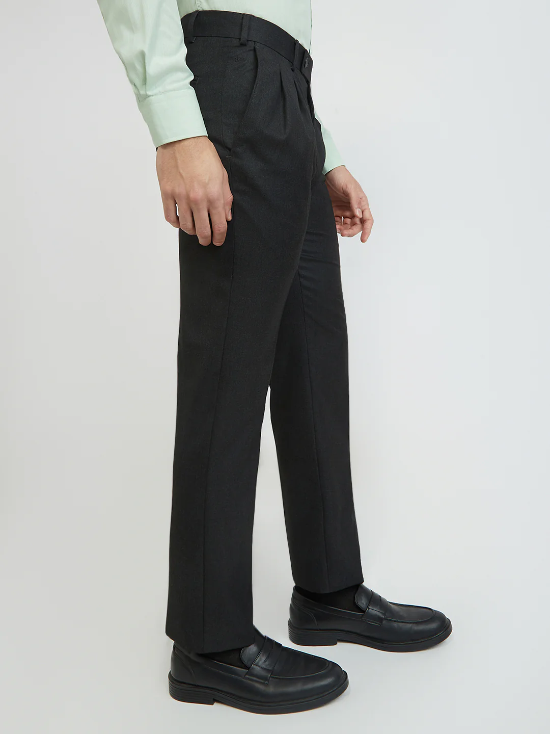Park Avenue Men Grey Structure Comfort Fit Polyester Blend Trouser - Image 2